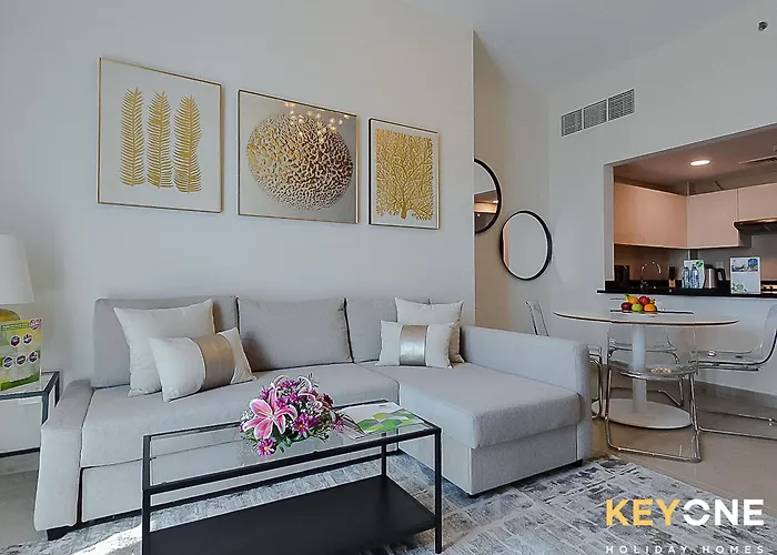 Sophisticated One Bedroom With Full Marina View